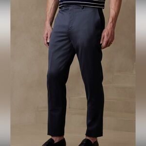 Banana Republic Men's Wool Trousers - Size 30 - Navy Blue